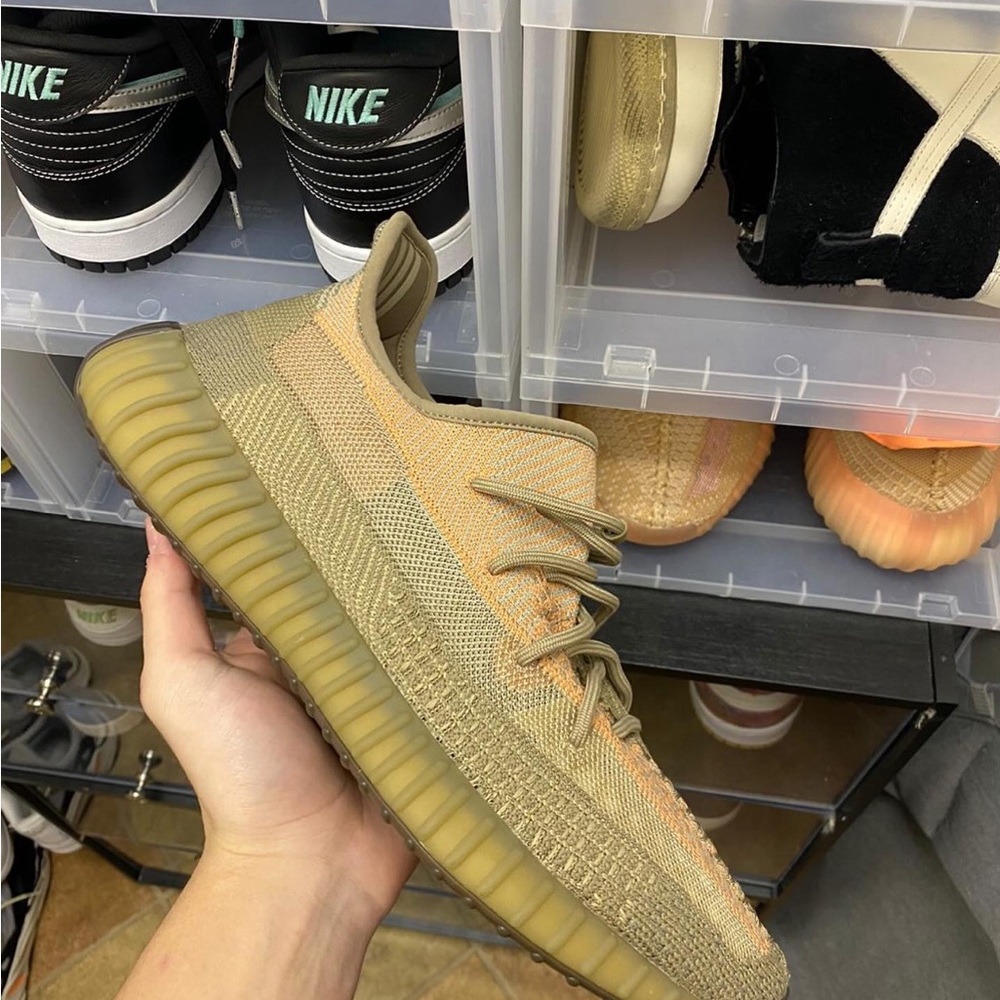 Adidas Yeezy Boost 350 V2 Sneakers